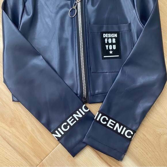 NWT GIRLS FAUX LEATHER SET/ SHORTS & JACKET - Picture 3 of 9